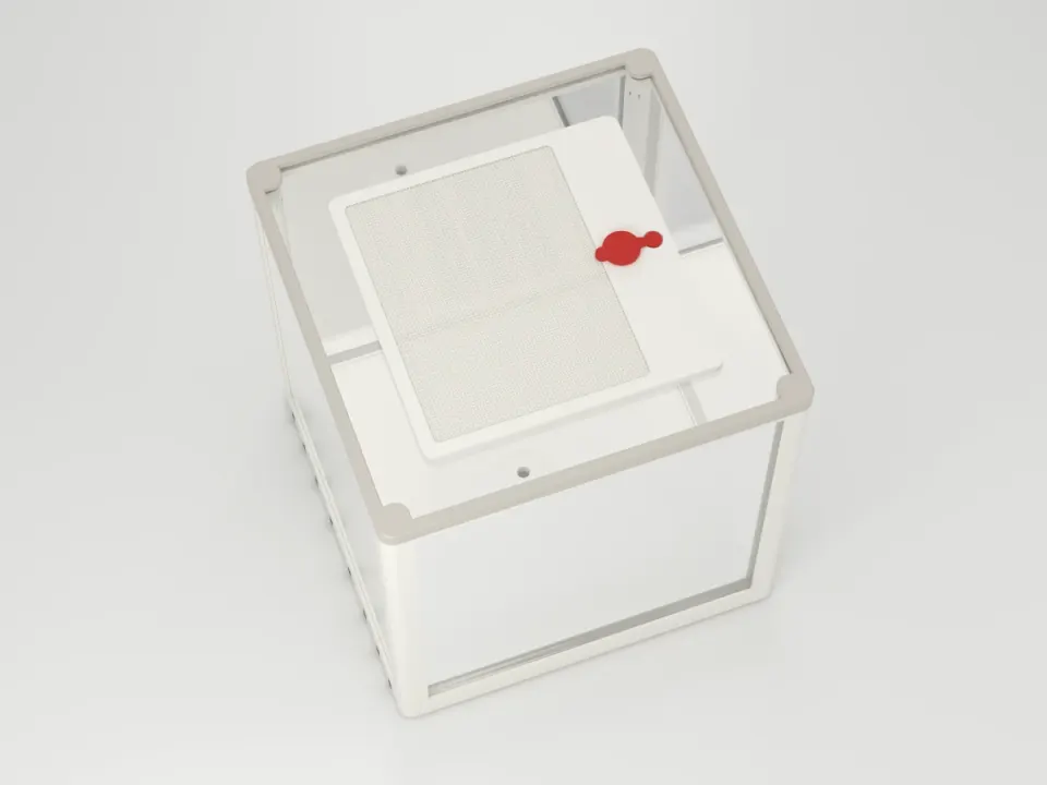 Show: The 200 x 200 x 200 mm Acrylic Arena from above